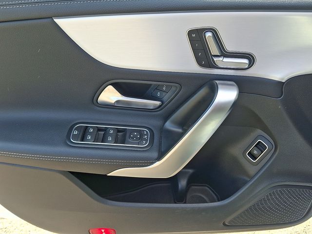 Thumbnail: 2025 Mercedes-Benz CLA - 12