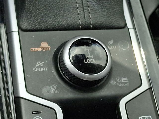 Thumbnail: 2023 Kia Sorento - 26