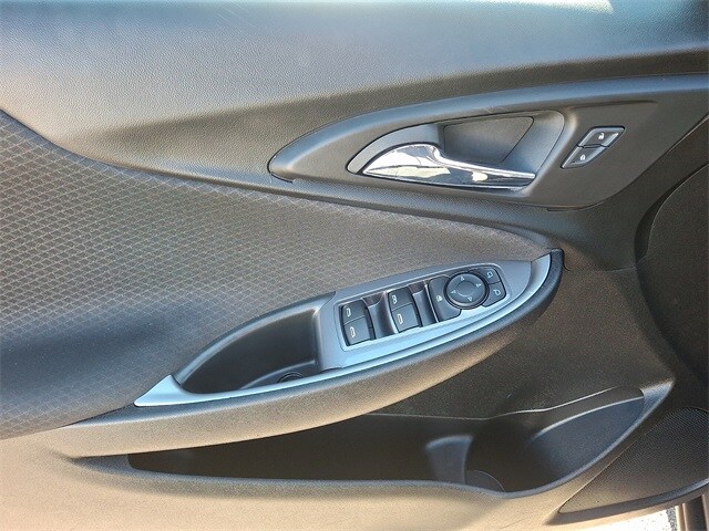 Thumbnail: 2024 Chevrolet Malibu - 12