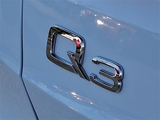 Thumbnail: 2025 Audi Q3 - 28