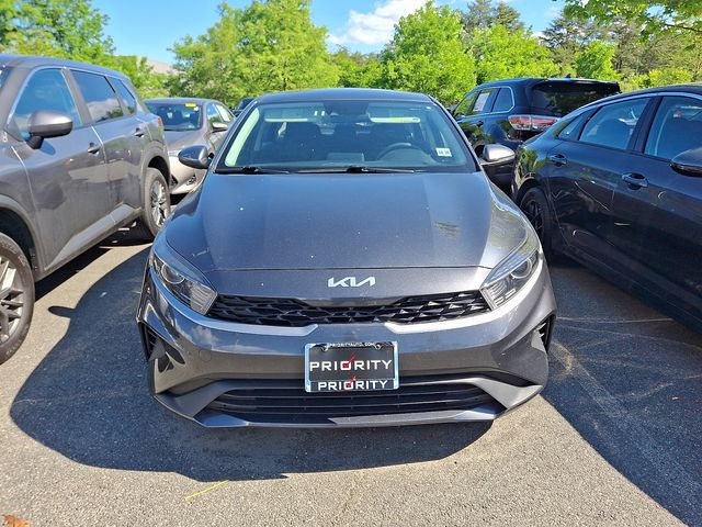 Thumbnail: 2023 Kia Forte - 3