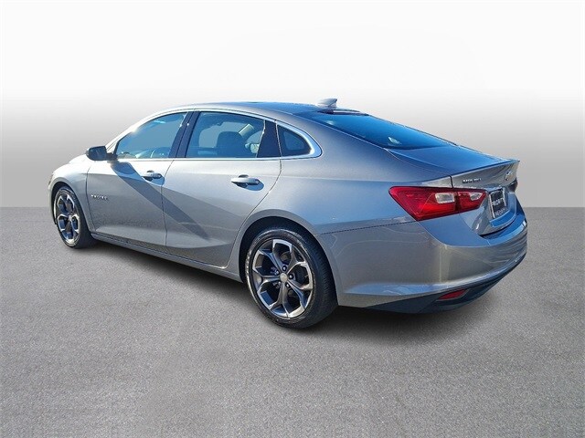 Thumbnail: 2023 Chevrolet Malibu - 6