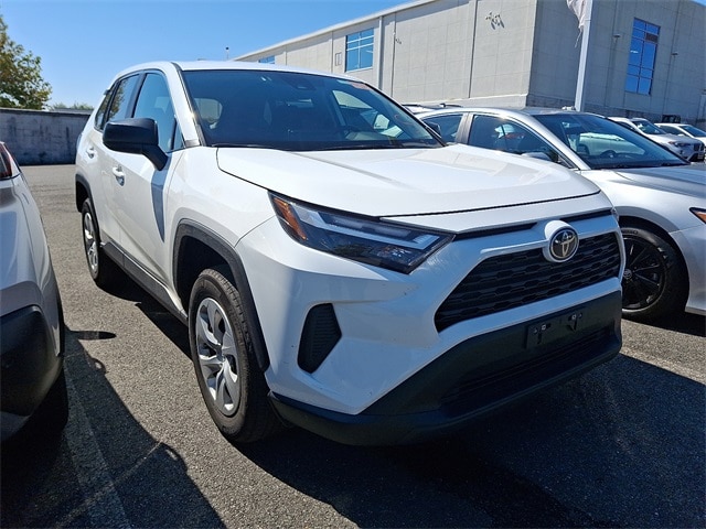 Thumbnail: 2024 Toyota RAV4 - 3