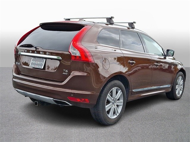 Thumbnail: 2016 Volvo XC60 - 4