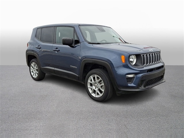 Thumbnail: 2023 Jeep Renegade - 3