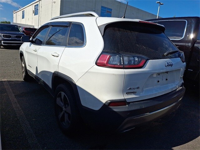 Thumbnail: 2019 Jeep Cherokee - 8