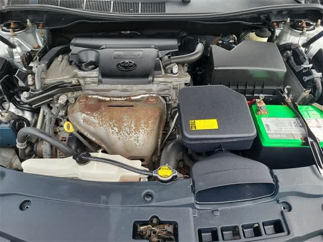 Thumbnail: 2015 Toyota Camry - 20