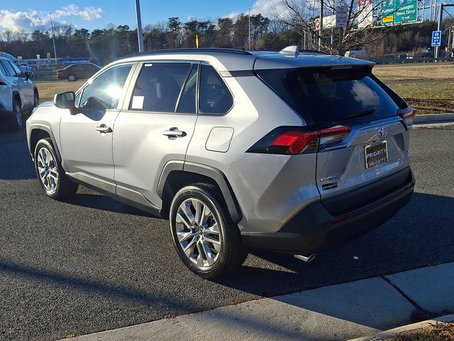 Thumbnail: 2025 Toyota RAV4 - 6