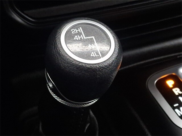 Thumbnail: 2018 Jeep Wrangler - 23