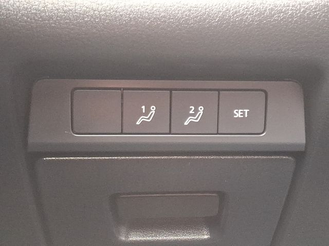 Thumbnail: 2023 Mazda CX-30 - 23