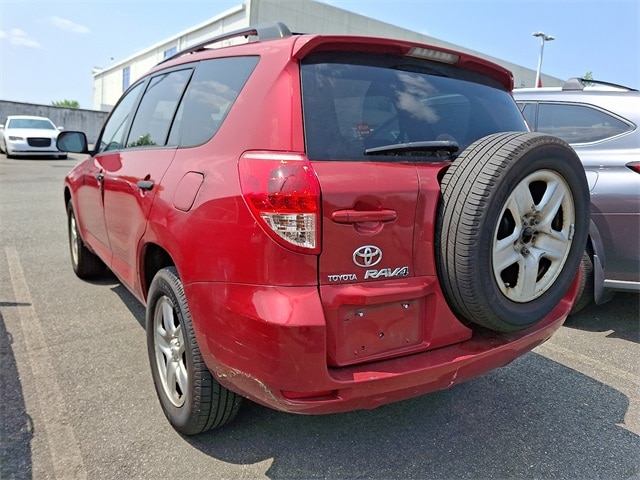 2007 Toyota RAV4 Base 8