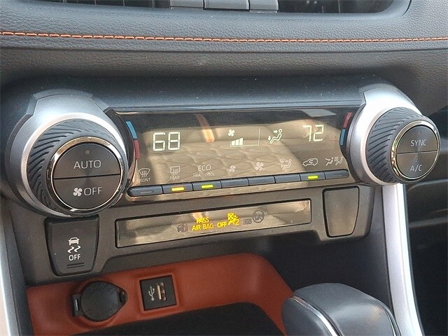 Thumbnail: 2023 Toyota RAV4 - 15