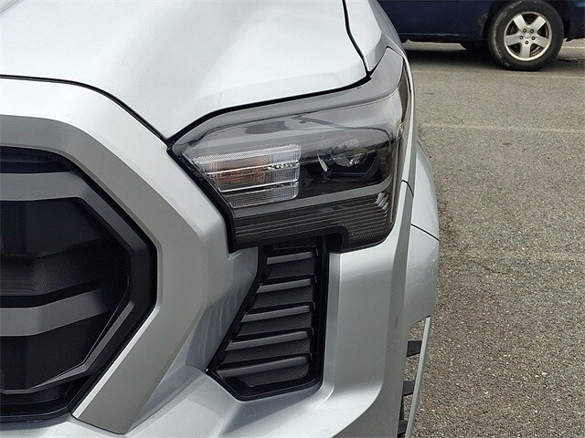 Thumbnail: 2025 Toyota Tacoma - 9