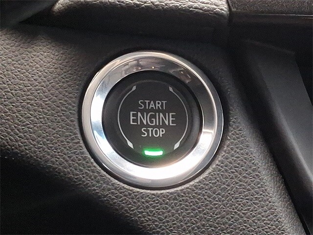 Thumbnail: 2024 Cadillac CT4 - 22