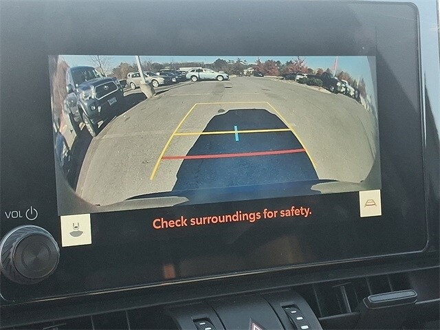 Thumbnail: 2023 Toyota RAV4 - 17