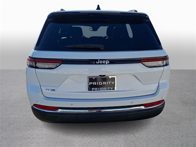 Thumbnail: 2024 Jeep Grand Cherokee - 5