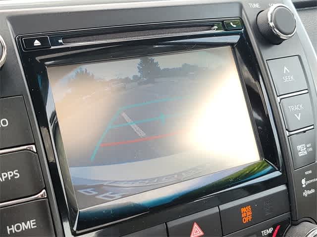 Thumbnail: 2015 Toyota Camry - 15