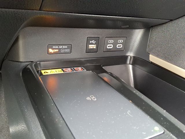 Thumbnail: 2025 Toyota Camry - 23