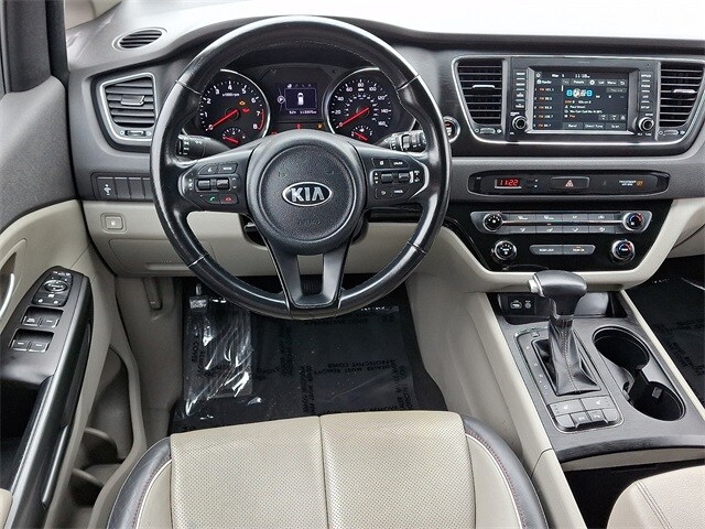 Thumbnail: 2017 Kia Sedona - 13