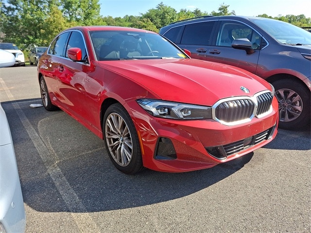 Thumbnail: 2024 BMW 3 Series - 3