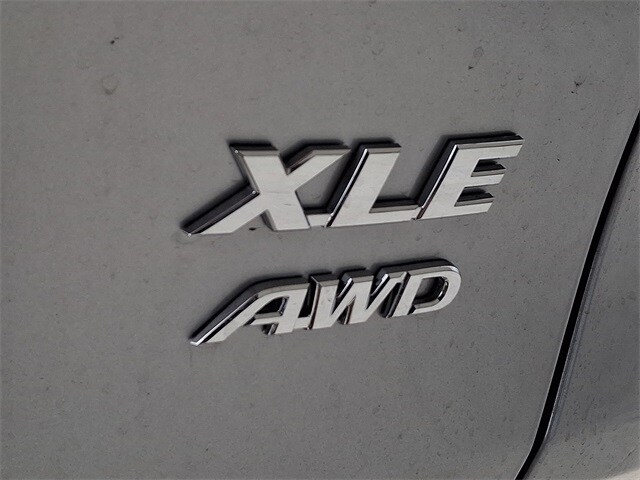 Thumbnail: 2025 Toyota RAV4 - 22