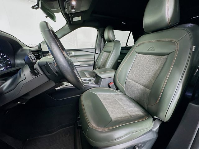 Thumbnail: 2022 Ford Explorer - 12