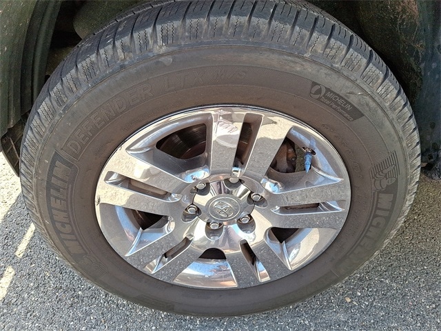 Thumbnail: 2013 Toyota Tacoma - 5