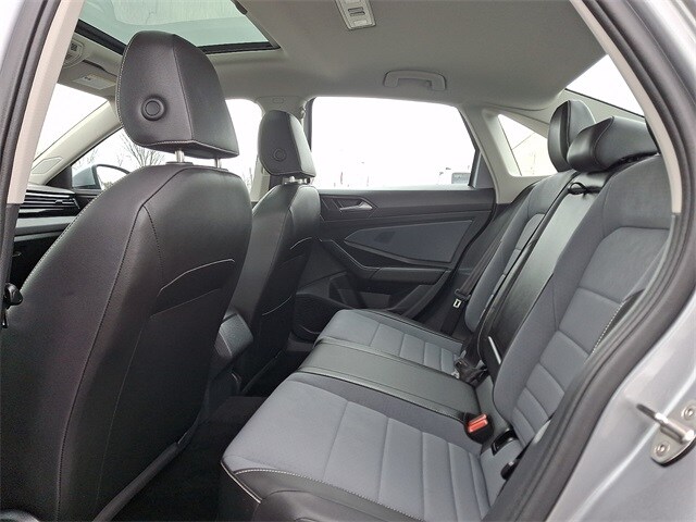 Thumbnail: 2025 Volkswagen Jetta - 10