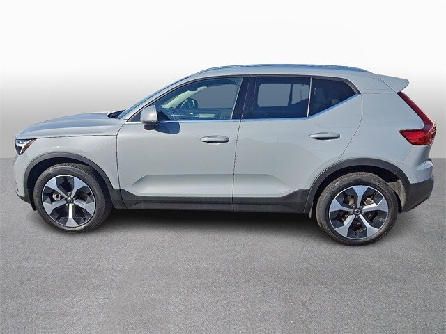 Thumbnail: 2024 Volvo XC40 - 7