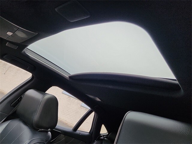 Thumbnail: 2022 Lexus LS - 14