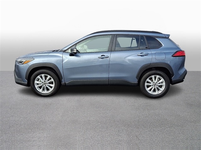Thumbnail: 2025 Toyota Corolla Cross - 7