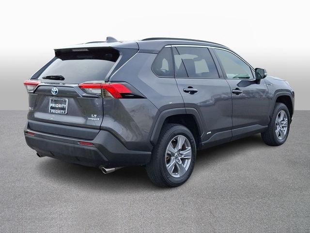 Thumbnail: 2022 Toyota RAV4 - 4