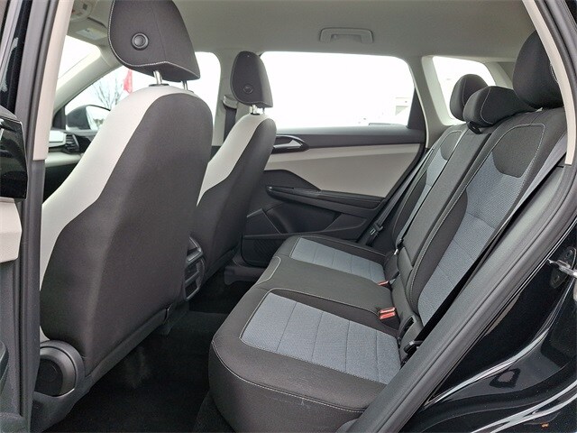 Thumbnail: 2025 Volkswagen Taos - 11