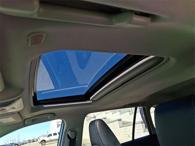 Thumbnail: 2025 Toyota RAV4 - 14