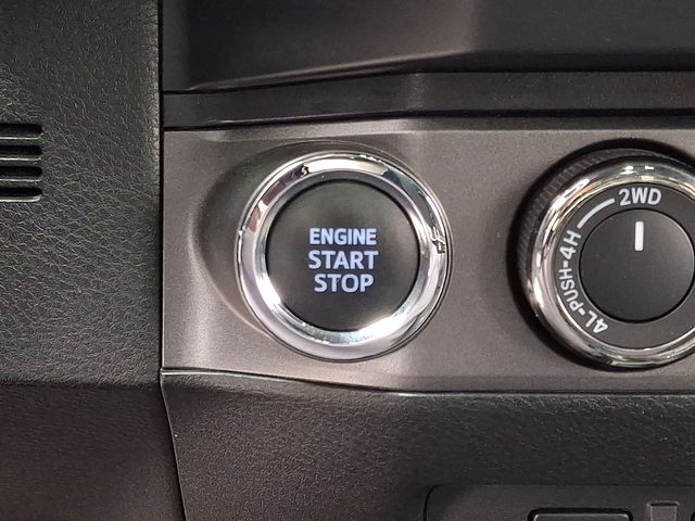 Thumbnail: 2023 Toyota Tacoma - 21