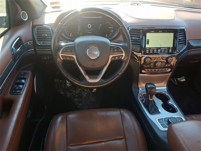 Thumbnail: 2020 Jeep Grand Cherokee - 11