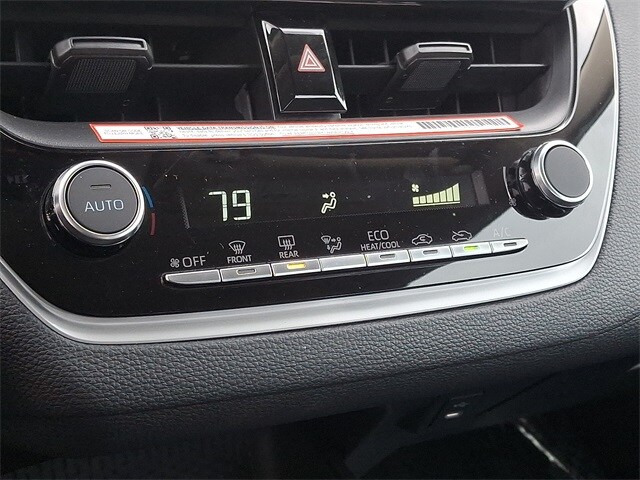 Thumbnail: 2025 Toyota Corolla - 15