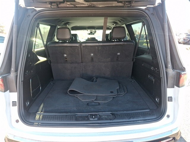 Thumbnail: 2024 Jeep Wagoneer - 35