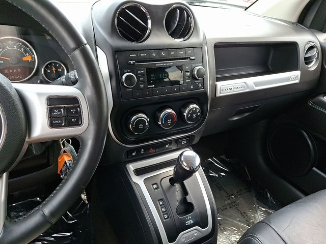 Thumbnail: 2016 Jeep Compass - 13