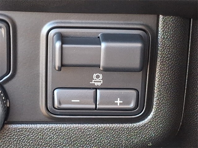 Thumbnail: 2021 GMC Yukon - 28