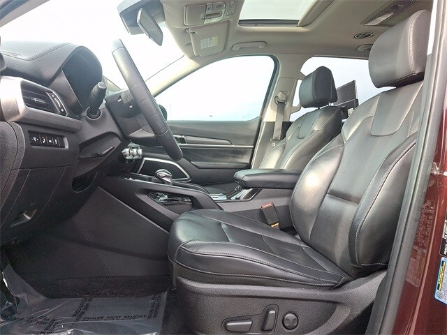 Thumbnail: 2021 Kia Telluride - 14