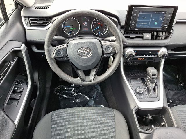 Thumbnail: 2022 Toyota RAV4 - 11