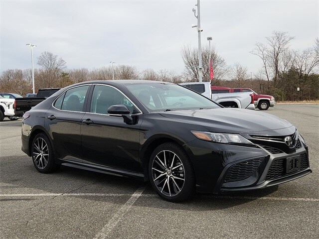 Thumbnail: 2024 Toyota Camry - 13