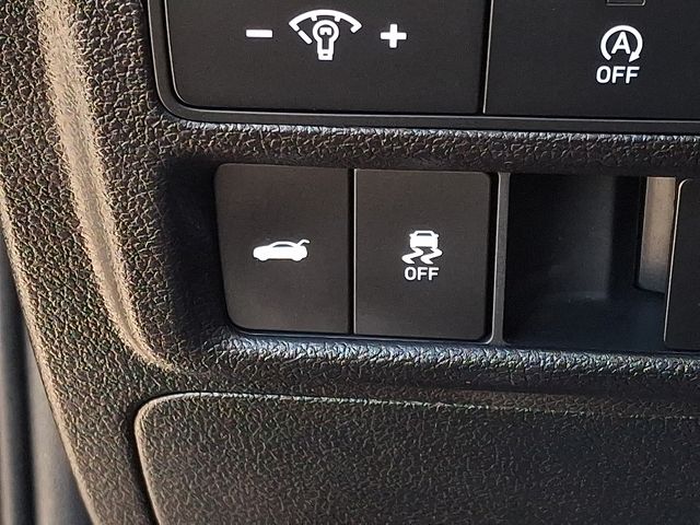 Thumbnail: 2023 Hyundai Sonata - 23