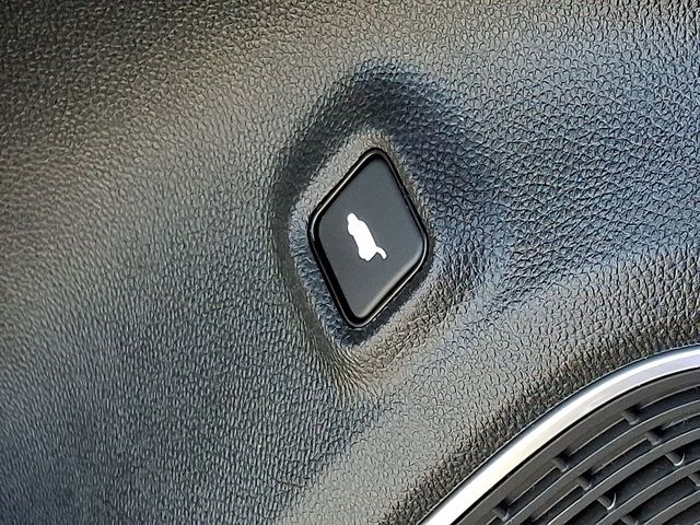 Thumbnail: 2023 Acura MDX - 29