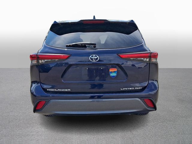 Thumbnail: 2022 Toyota Highlander - 5