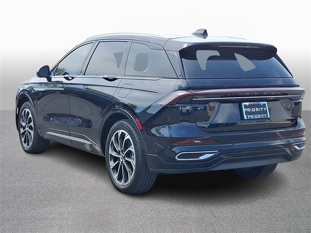 Thumbnail: 2024 Lincoln Nautilus - 6