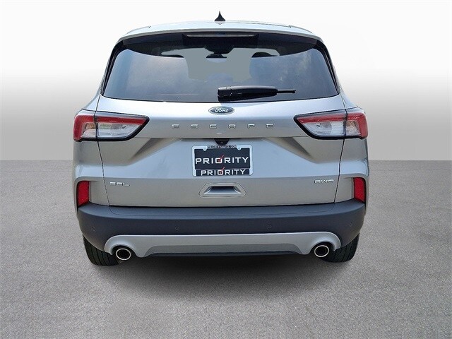 Thumbnail: 2022 Ford Escape - 5