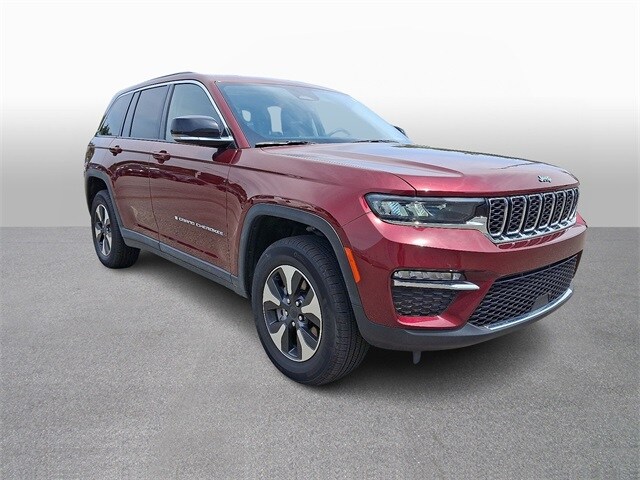 Thumbnail: 2023 Jeep Grand Cherokee - 3