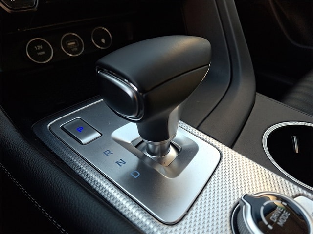 Thumbnail: 2022 Genesis G70 - 15